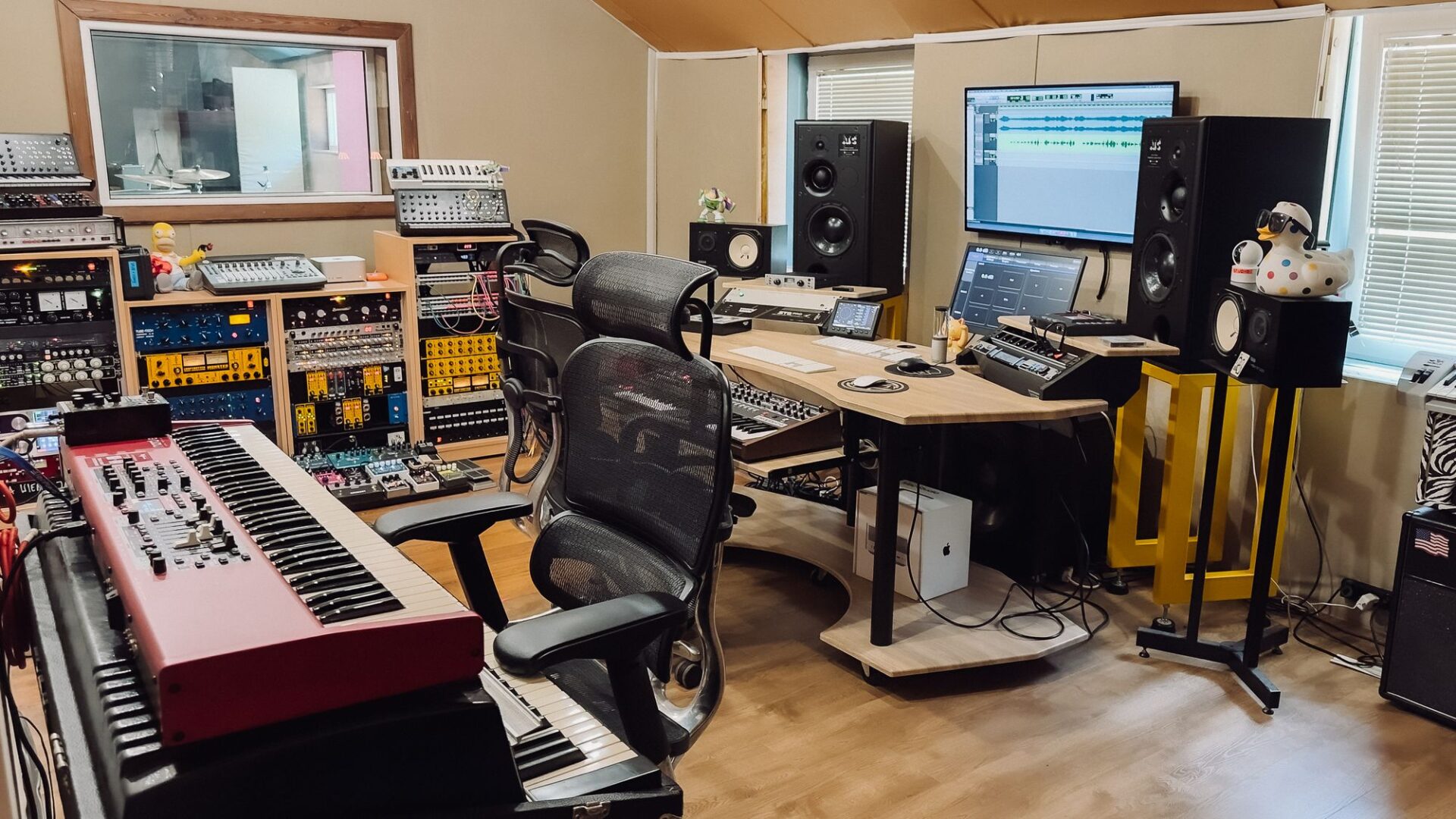 Dostawa monitorów ATC Loudspeakers Studio Źle i Tanio