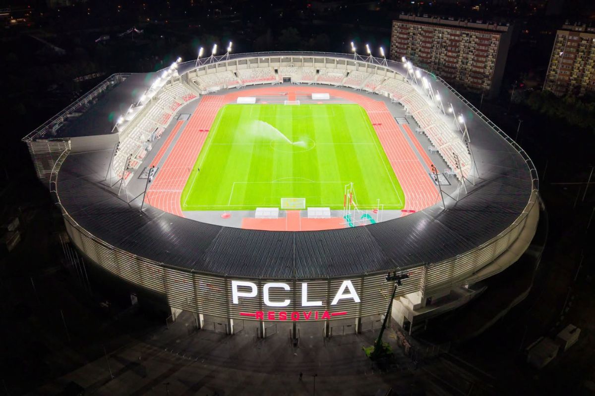 System nagłośnienia stadionowego Bose Professional Arena Match – Stadion Lekkoatletyczny Rzeszów: dostawa i uruchomienie